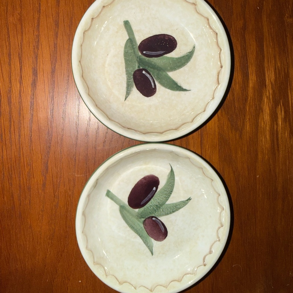 Oneida Cream Ceramic Dipping Bowls with Olive Motif - Set of 2